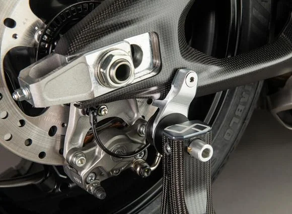 media.motoblouz4-324641